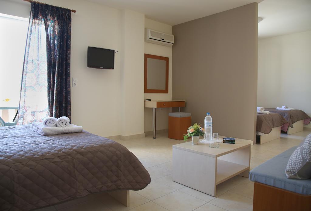 Hotel Sea Breeze Sitia  Esterno foto